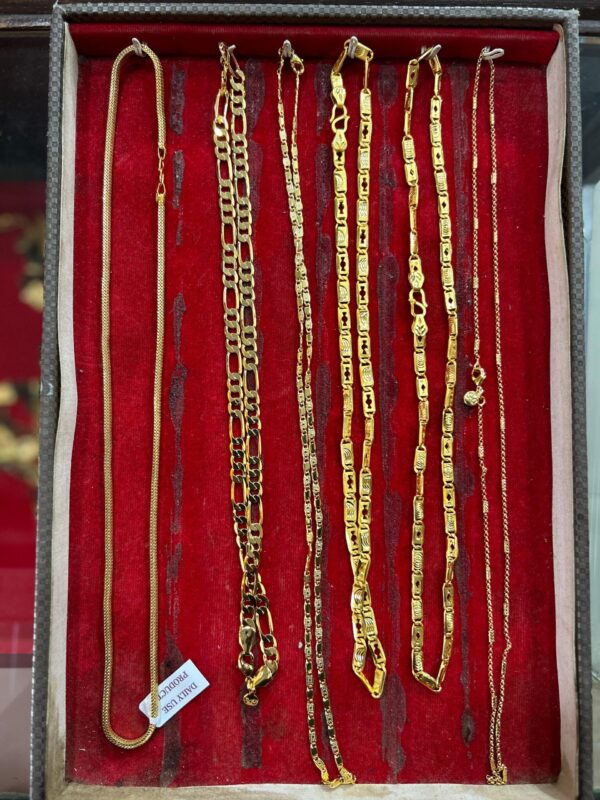 Classic Gold Chain